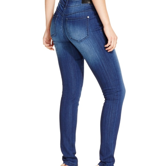 NWOT. Celebrity Pink💖ULTIMATE STRETCH Jeans - Picture 2 of 5